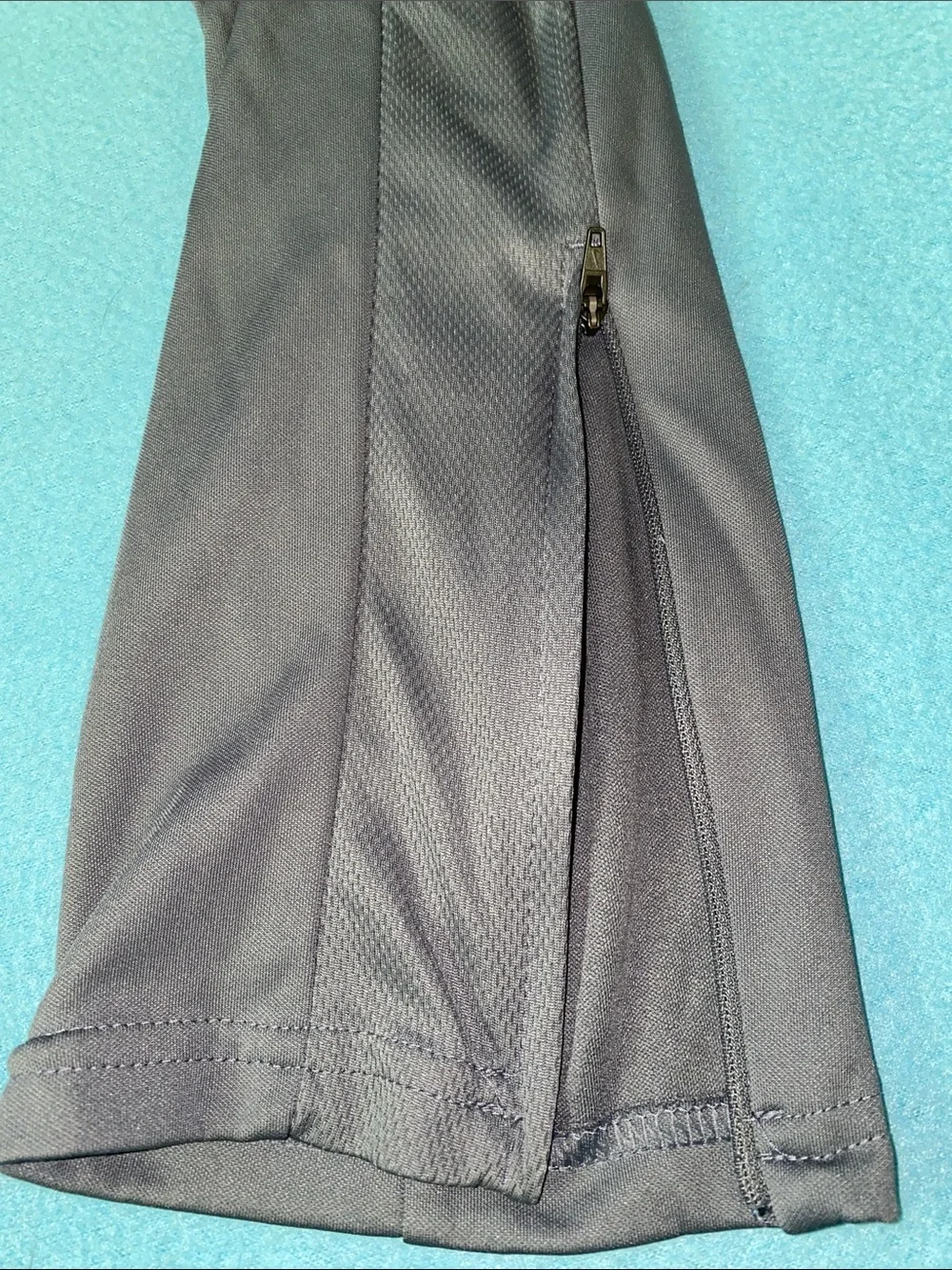 NIKE gray dry fit pull on neon green swoosh ankle zippers pockets NEW size XL